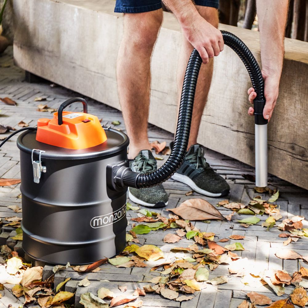 Aske støvsuger sort/oransje - 1200 watt