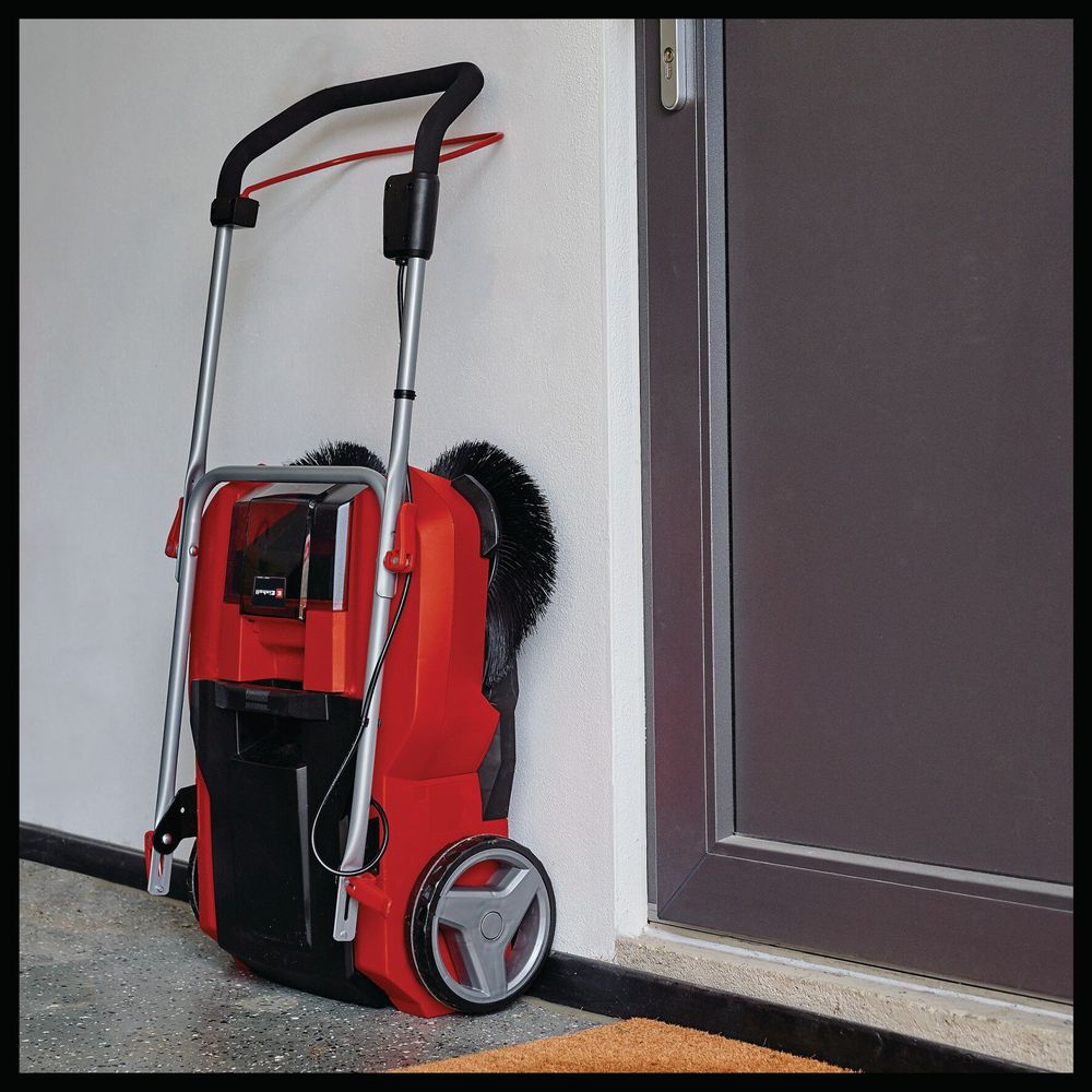 Batteridrevet feiemaskin 18V 610 mm – Einhell