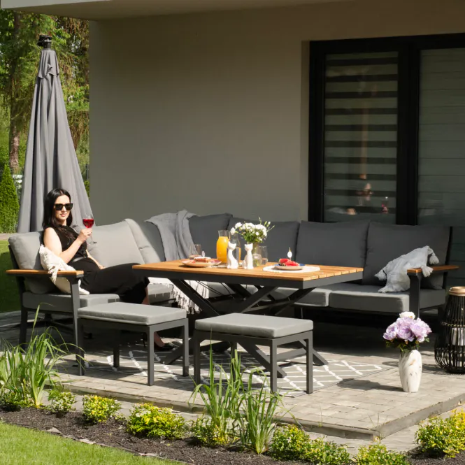 Hovedbilde Hagesett 6 deler i aluminium og teak